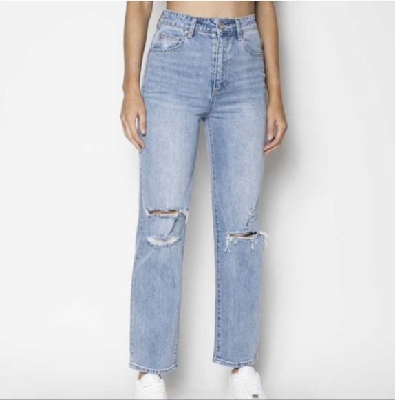 ZGY Denim Ripped Straight Leg Jean in Reality Blue Trash Denim - Picture 2 of 12